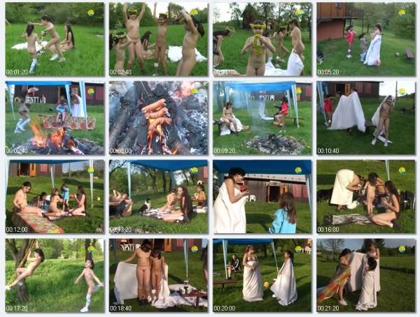 HD family naturism video - With Mum at the Cottage