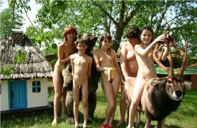 Purenudism - European nudism