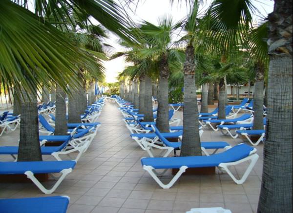 Hotel for nudists in Spain - Playa Vera Club